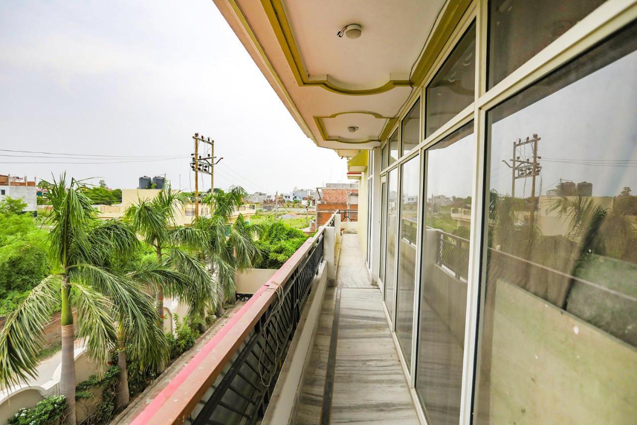 Fabhotel Kriti Green Varanasi Exteriör bild