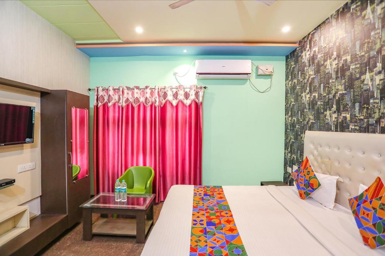 Fabhotel Kriti Green Varanasi Exteriör bild