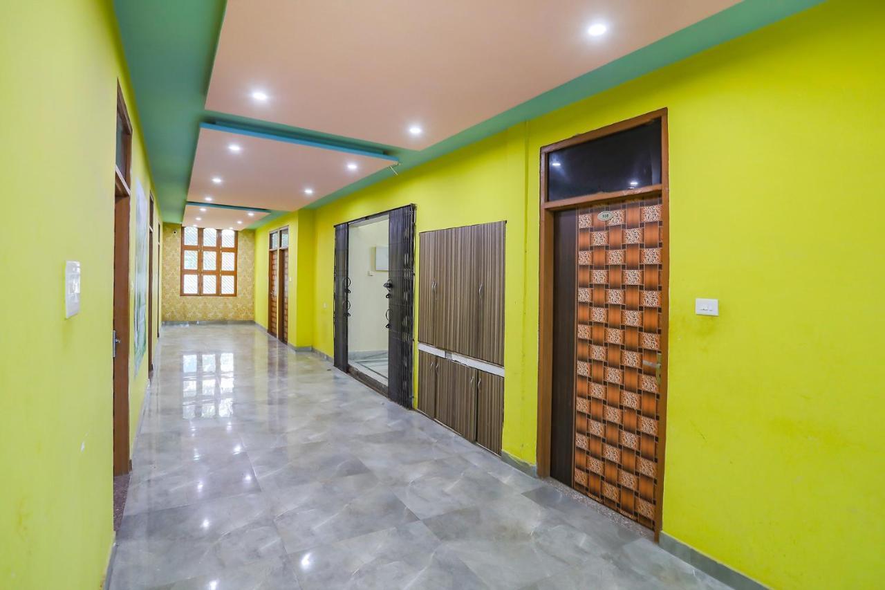 Fabhotel Kriti Green Varanasi Exteriör bild