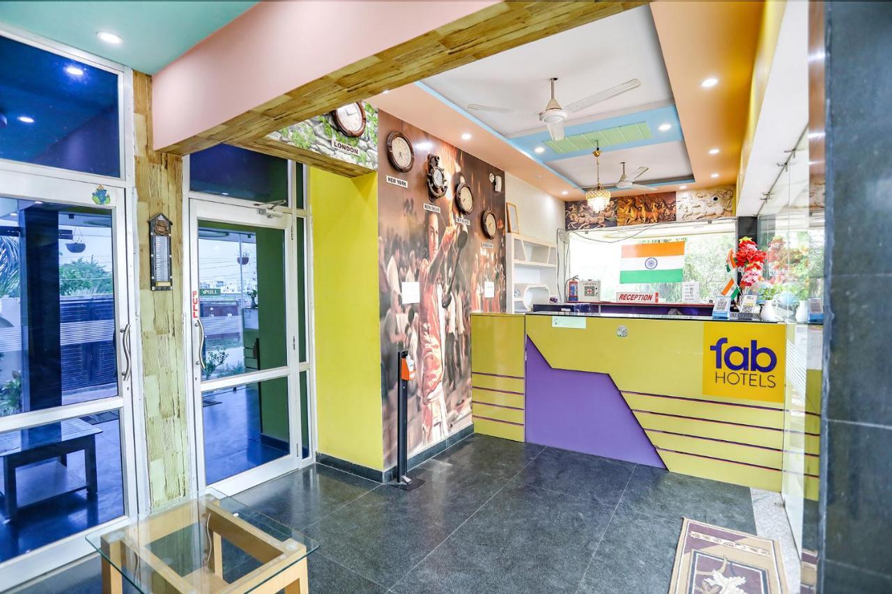 Fabhotel Kriti Green Varanasi Exteriör bild